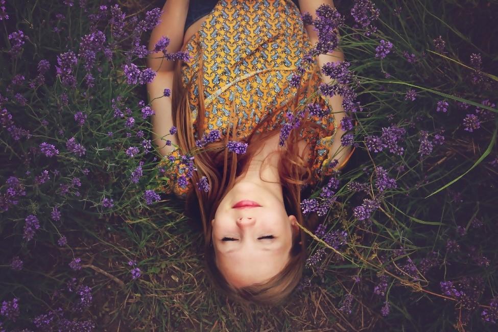 4 Mini Mala Meditations for Improving Sleep